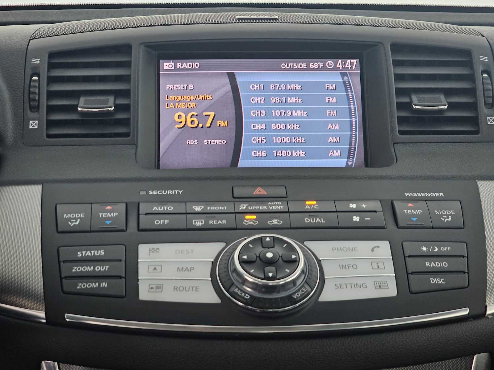 Used 2006 INFINITI M35 image 25