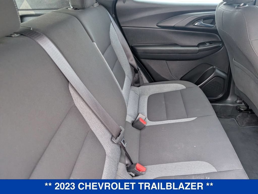 Used 2023 Chevrolet TrailBlazer LS FWD image 27