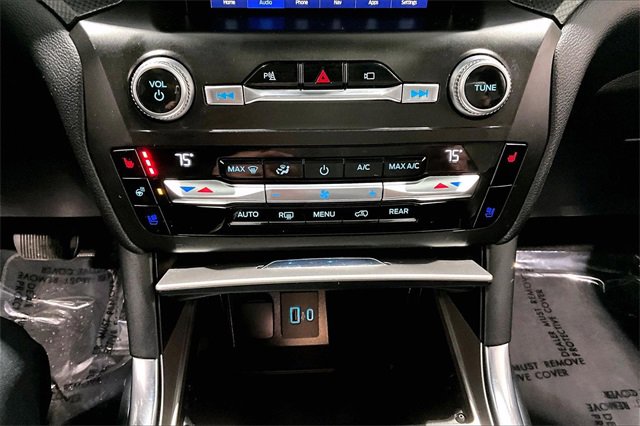 Used 2020 Ford Explorer ST w/ Premium Technology Package image 16