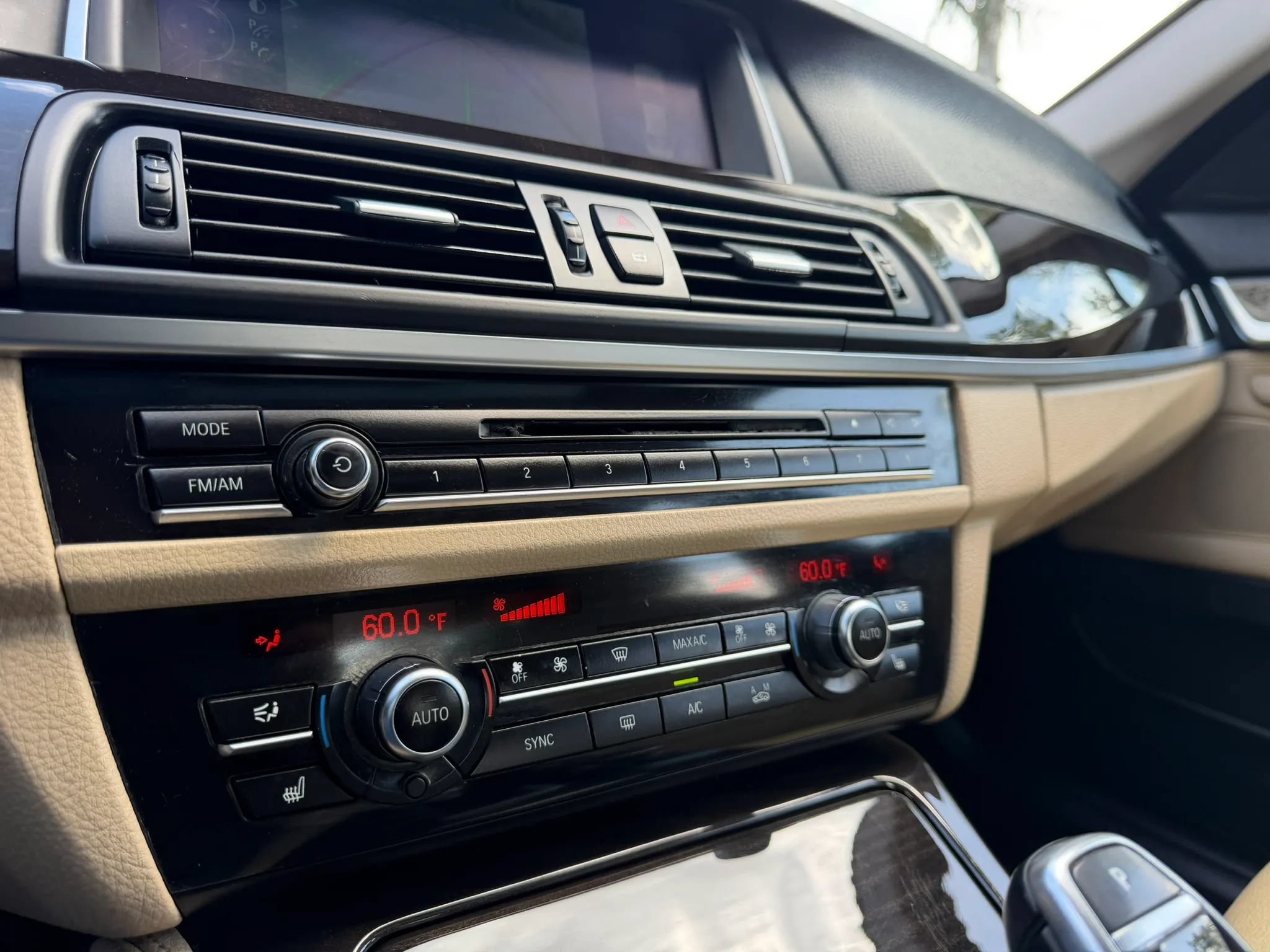 Used 2016 BMW 528i Sedan RWD image 35