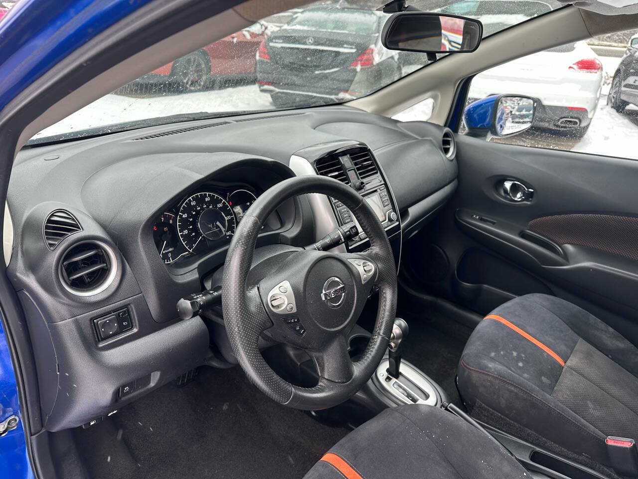 Used 2017 Nissan Versa Note SR FWD image 17