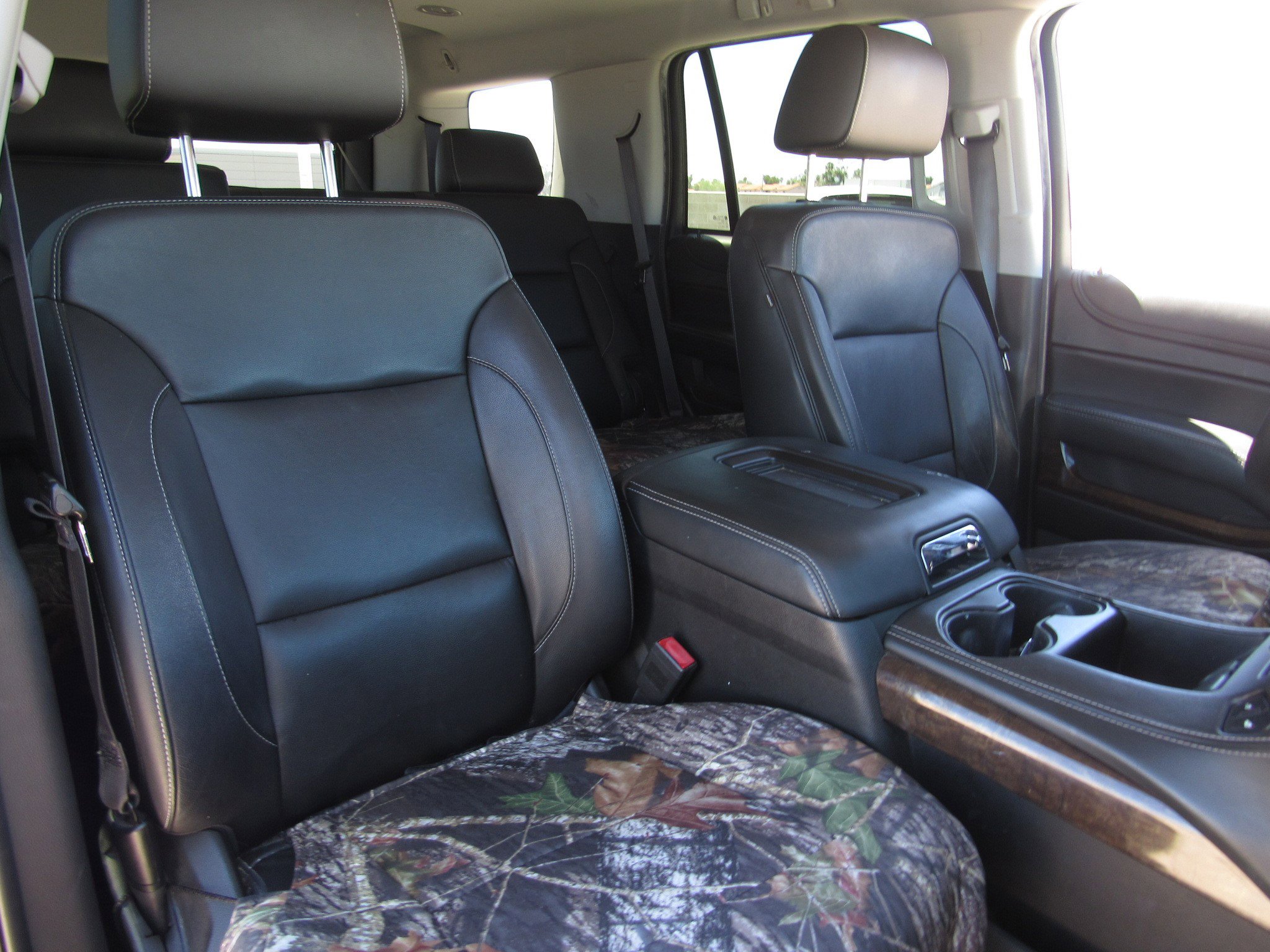 Used 2018 Chevrolet Tahoe LT w/ Texas Edition Package RWD image 10