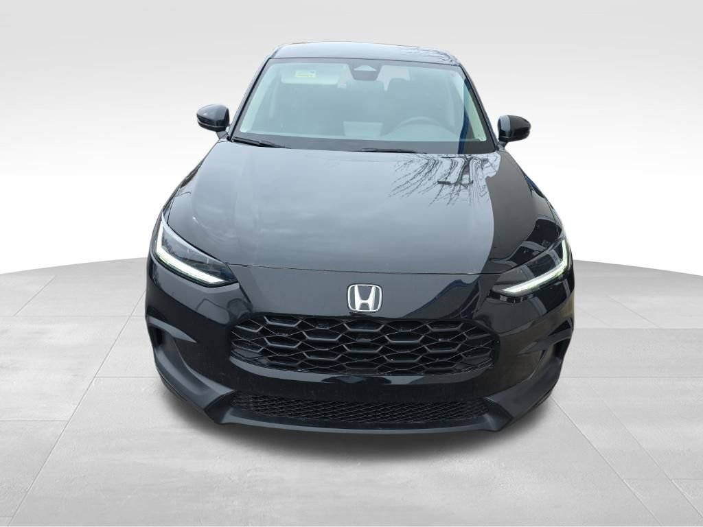 Used 2023 Honda HR-V LX image 2