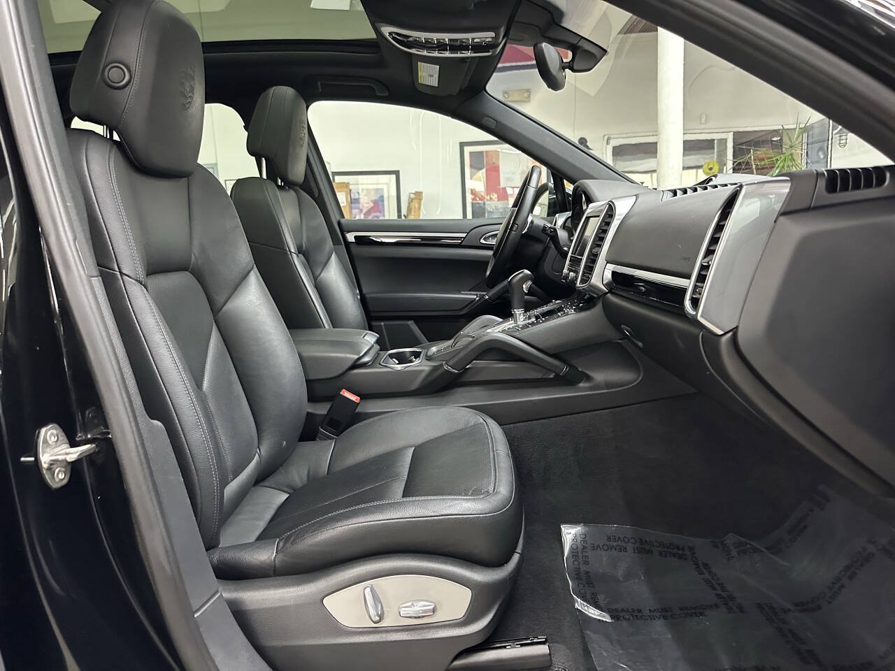 Used 2014 Porsche Cayenne Diesel AWD/4WD image 17