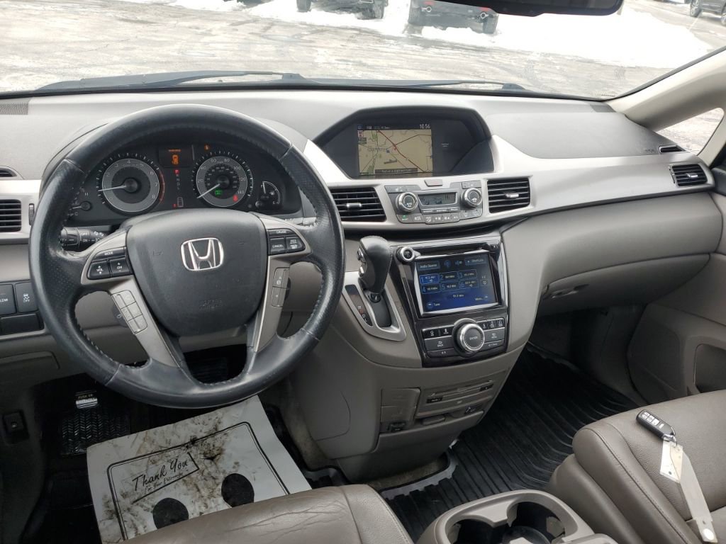 Used 2016 Honda Odyssey Touring Elite image 34