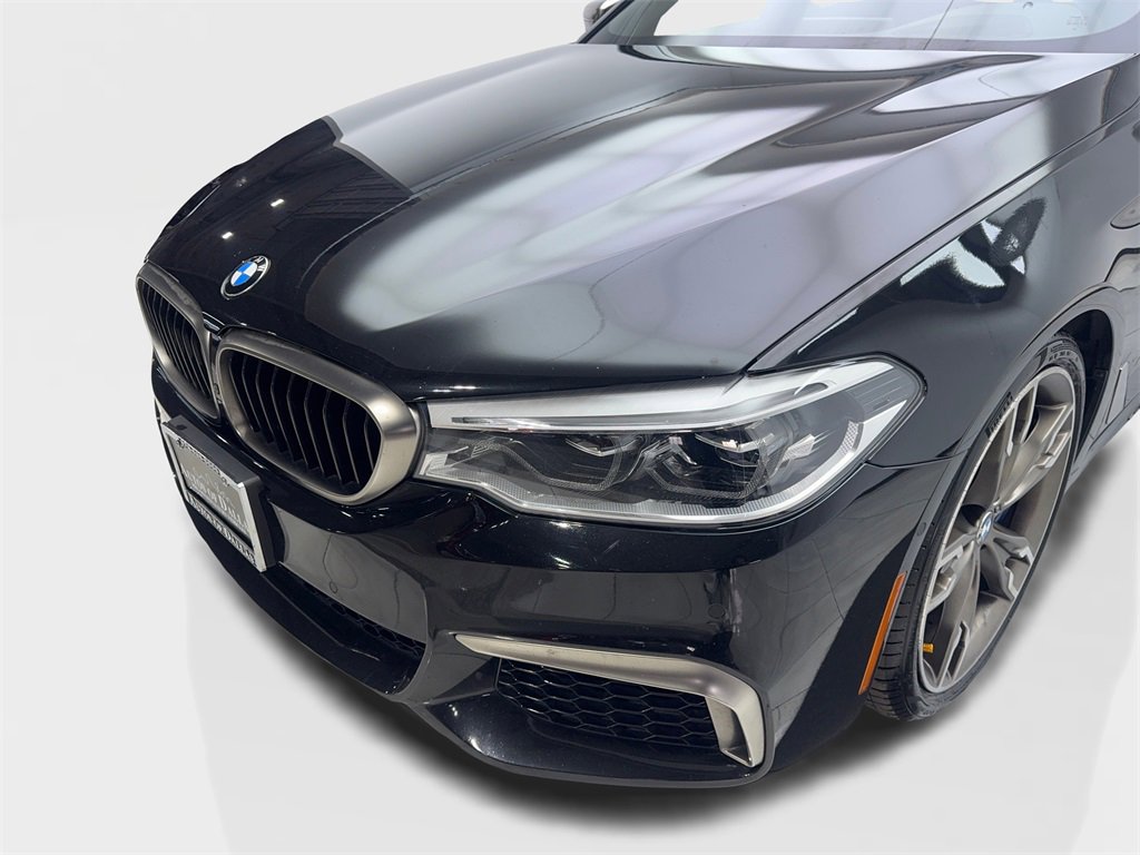 Used 2020 BMW M550i xDrive w/ Executive Package image 16