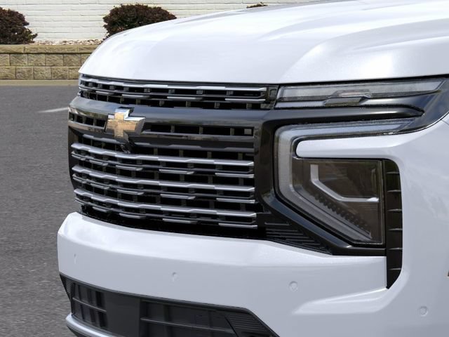 New 2026 Chevrolet Suburban High Country w/ Sun And Tow Package AWD/4WD image 13