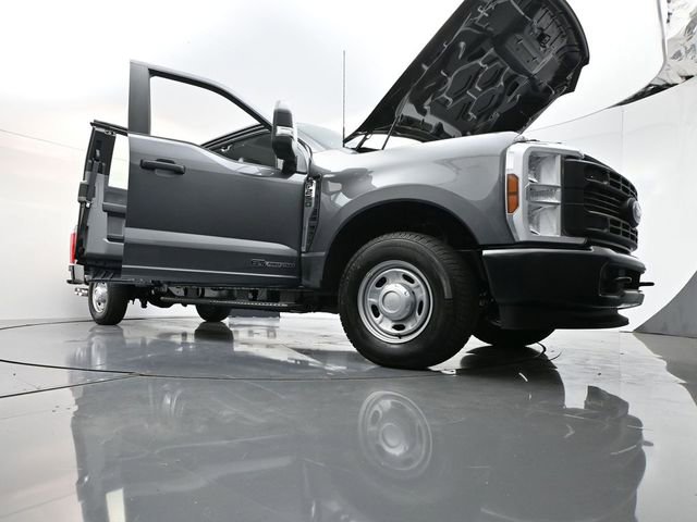 New 2026 Ford F250 XL image 34