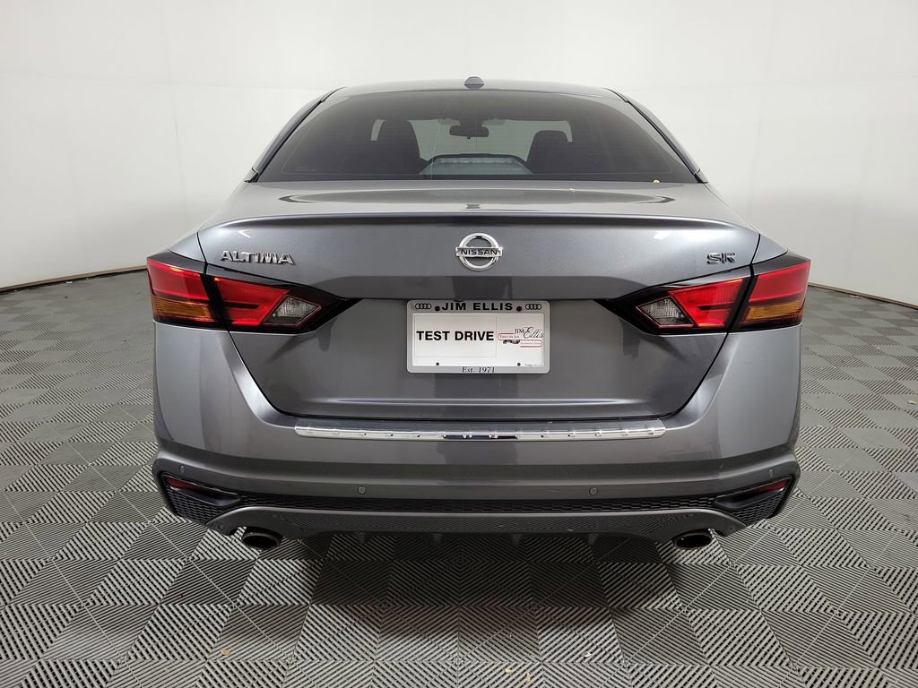 Used 2020 Nissan Altima 2.5 SR w/ Premium Package image 5