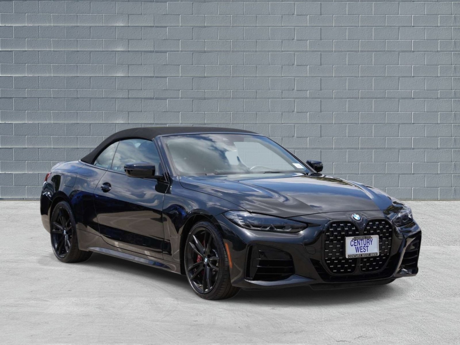 Certified 2024 BMW M440i Convertible w/ Premium Package RWD image 1