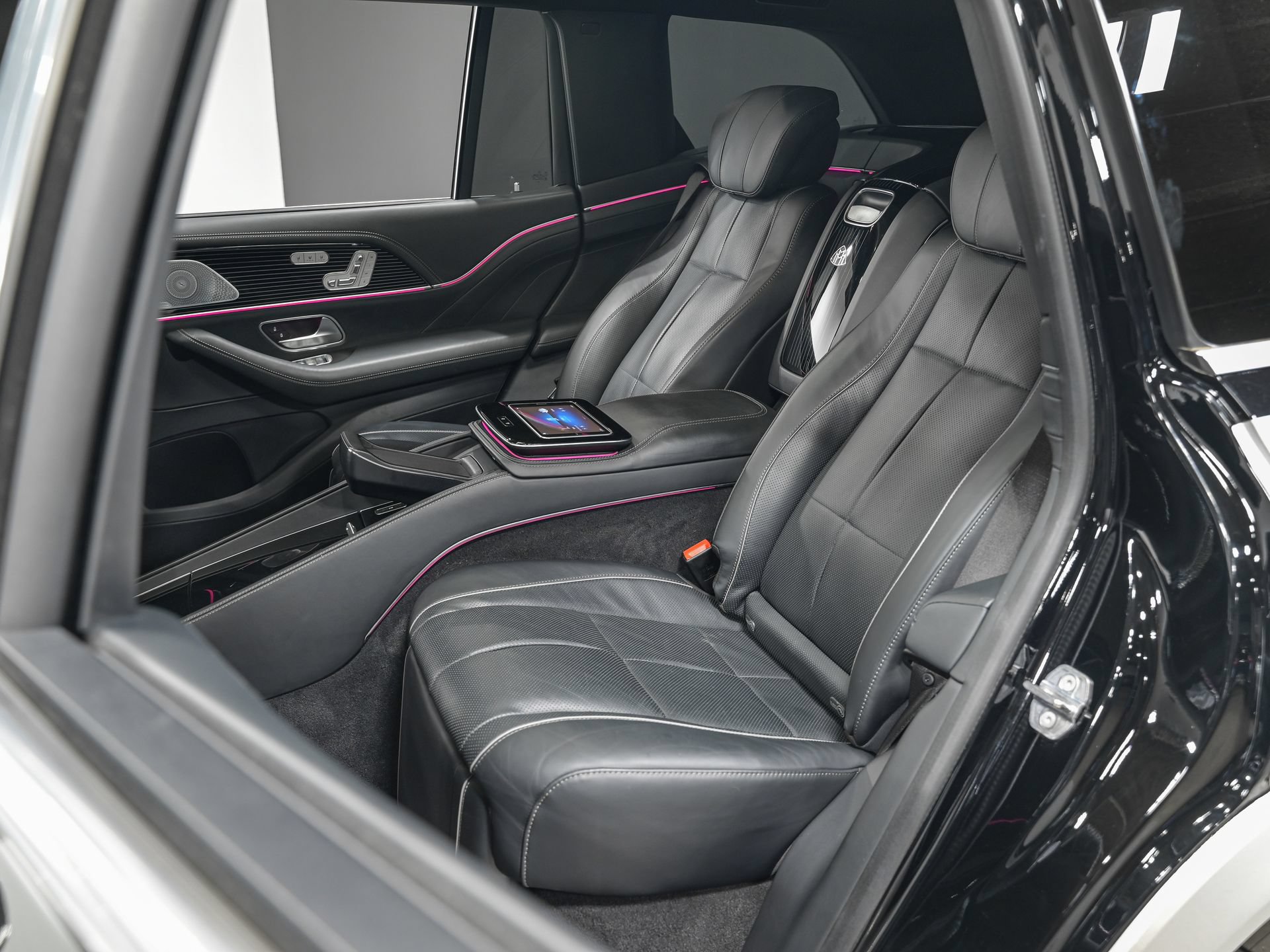 Used 2021 Mercedes-Benz Maybach GLS 600 4MATIC image 28