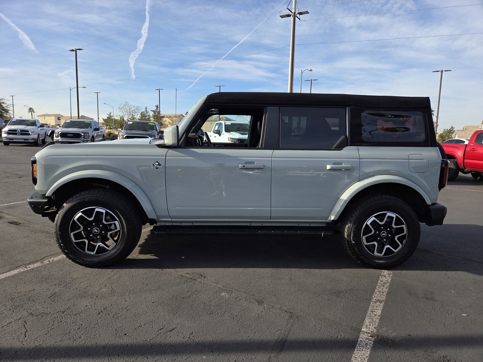 Certified 2024 Ford Bronco Outer Banks image 3
