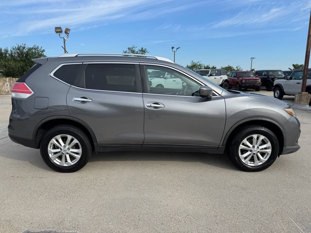 Used 2016 Nissan Rogue SV AWD/4WD image 5