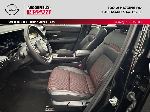 Certified 2025 Nissan Kicks SR w/ SR Premium Package AWD/4WD image 21