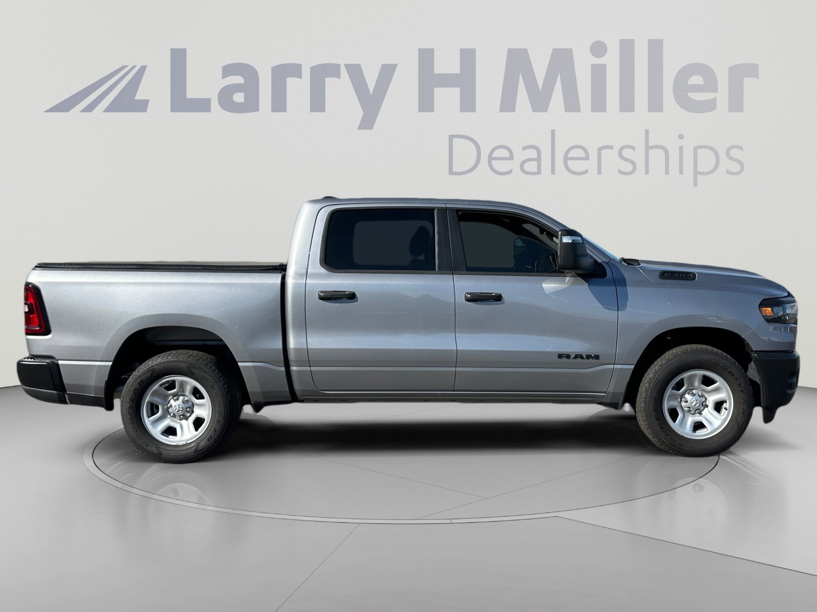 Used 2026 RAM 1500 Tradesman AWD/4WD image 6