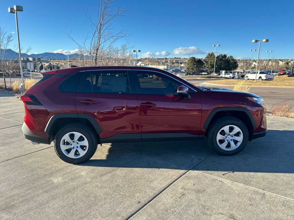 New 2025 Toyota RAV4 LE image 8