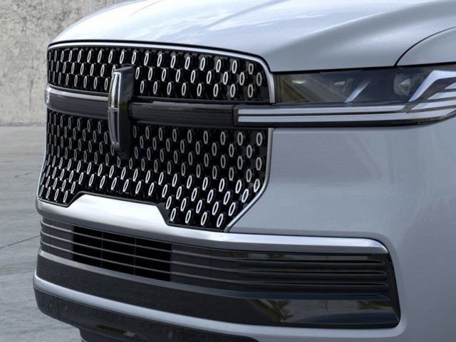New 2026 Lincoln Navigator Premiere image 17