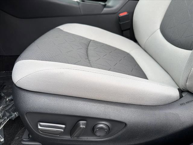 New 2025 Toyota RAV4 XLE image 12