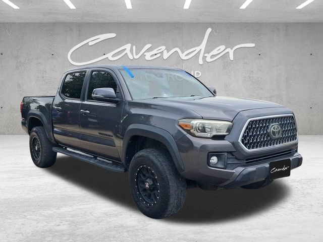 Used 2018 Toyota Tacoma TRD Off-Road AWD/4WD image 2