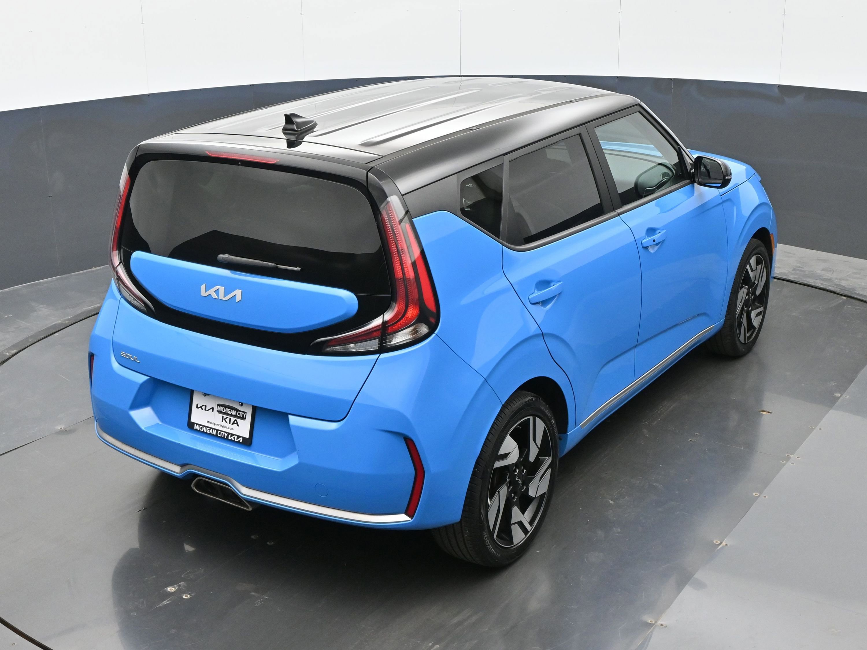 Used 2024 Kia Soul GT-Line FWD image 31