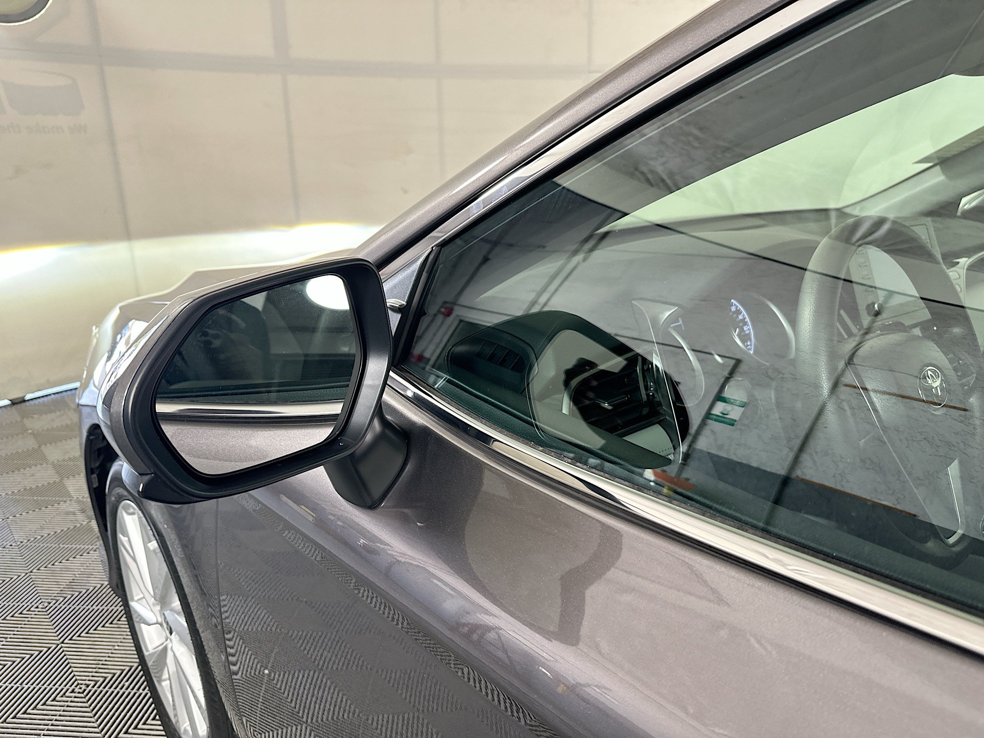 Used 2023 Toyota Camry LE FWD image 10