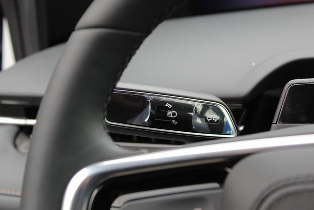 New 2026 Lincoln Nautilus Premier image 17