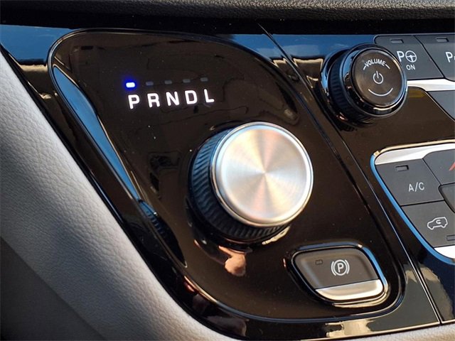 Used 2019 Chrysler Pacifica Limited w/ Advanced Safetytec Group image 10