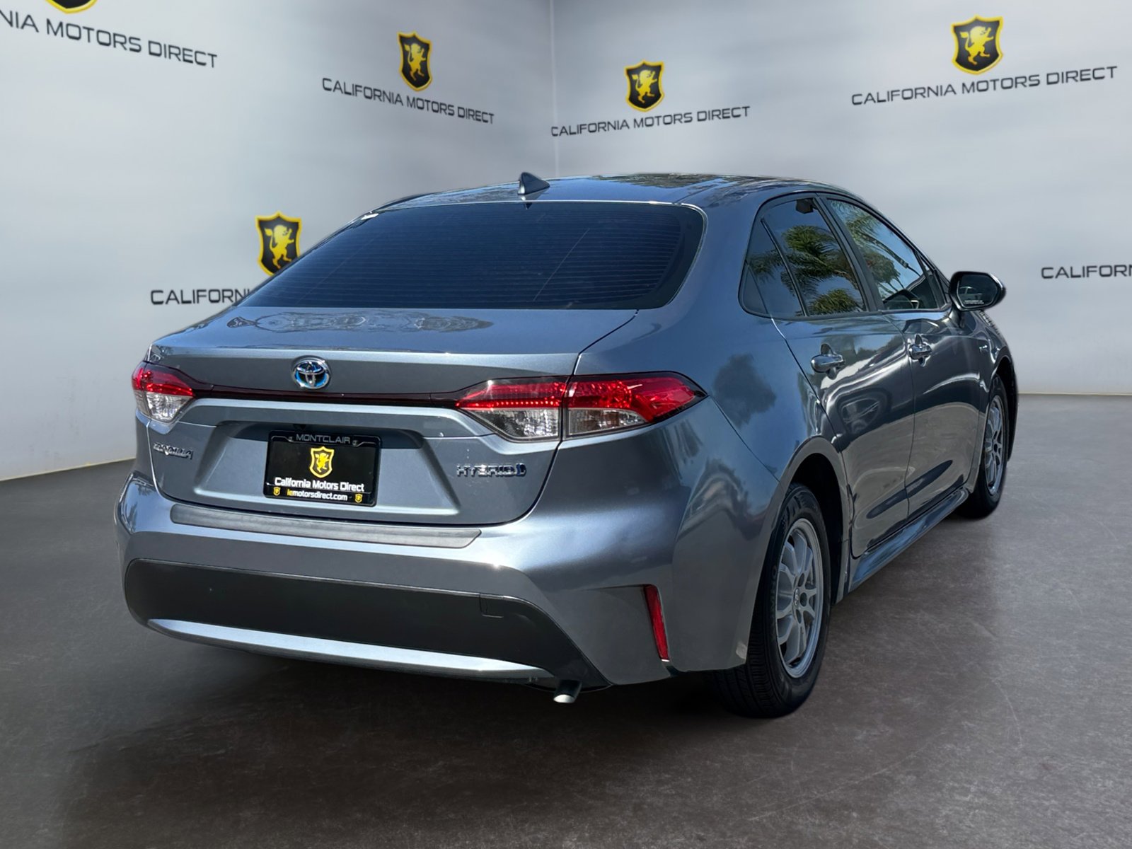 Used 2021 Toyota Corolla LE FWD image 5
