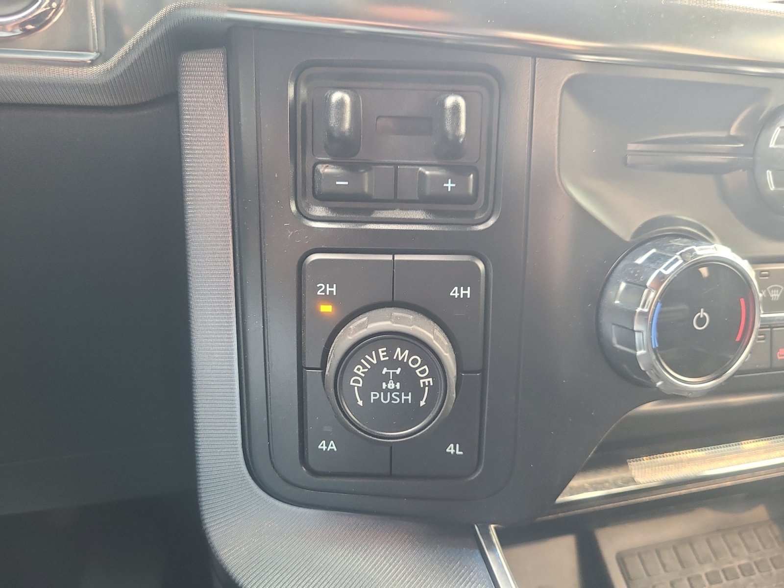Used 2022 Ford F150 Raptor w/ Equipment Group 801A High AWD/4WD image 35