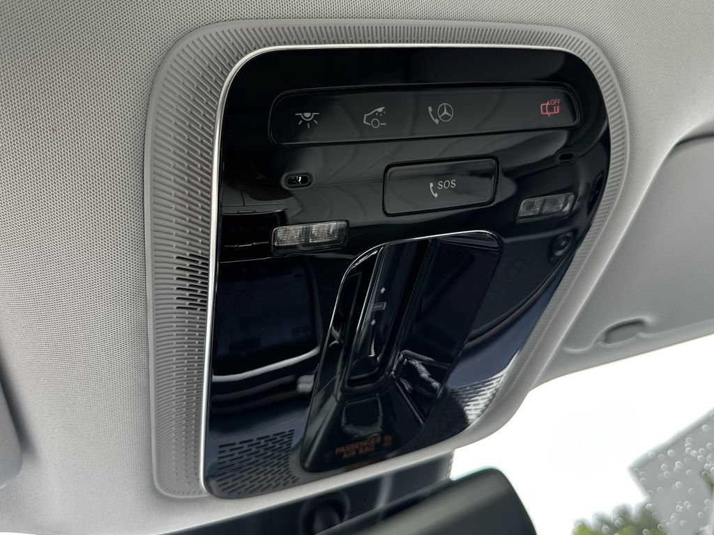 New 2026 Mercedes-Benz EQE 320 4MATIC SUV image 33