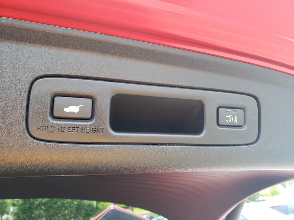 Certified 2025 Acura ADX A-Spec AWD/4WD image 9