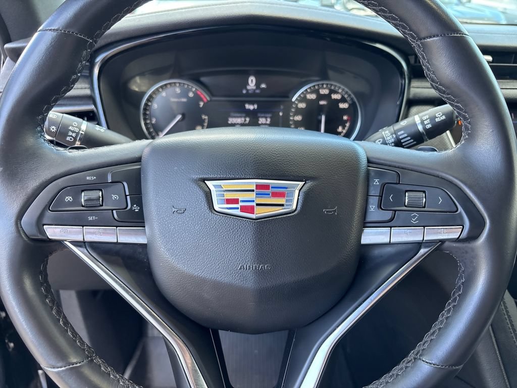 Used 2024 Cadillac XT6 Luxury w/ LPO, Floor Liner Package AWD/4WD image 7