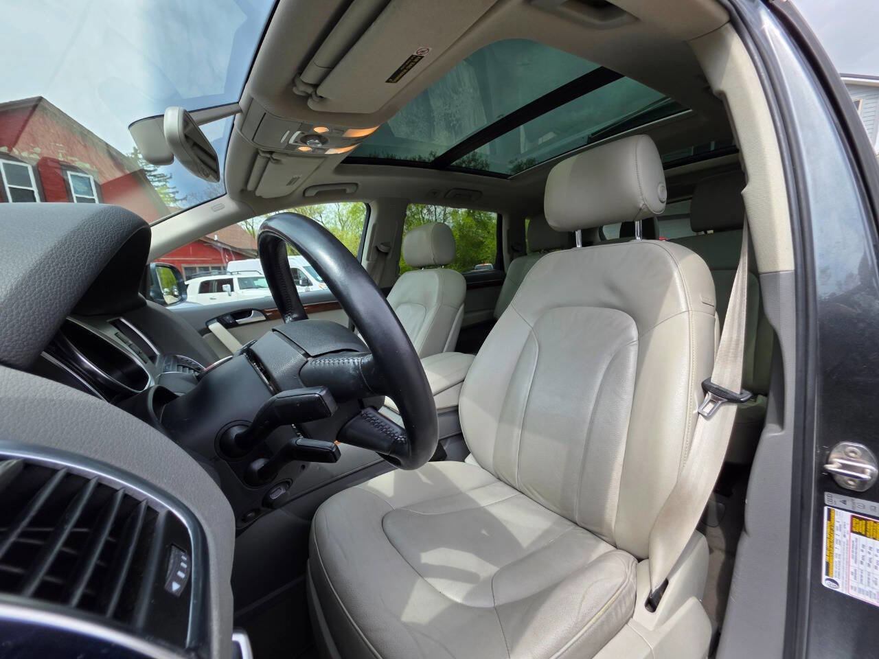 Used 2015 Audi Q7 3.0T Premium Plus w/ Premium Plus Package AWD/4WD image 8