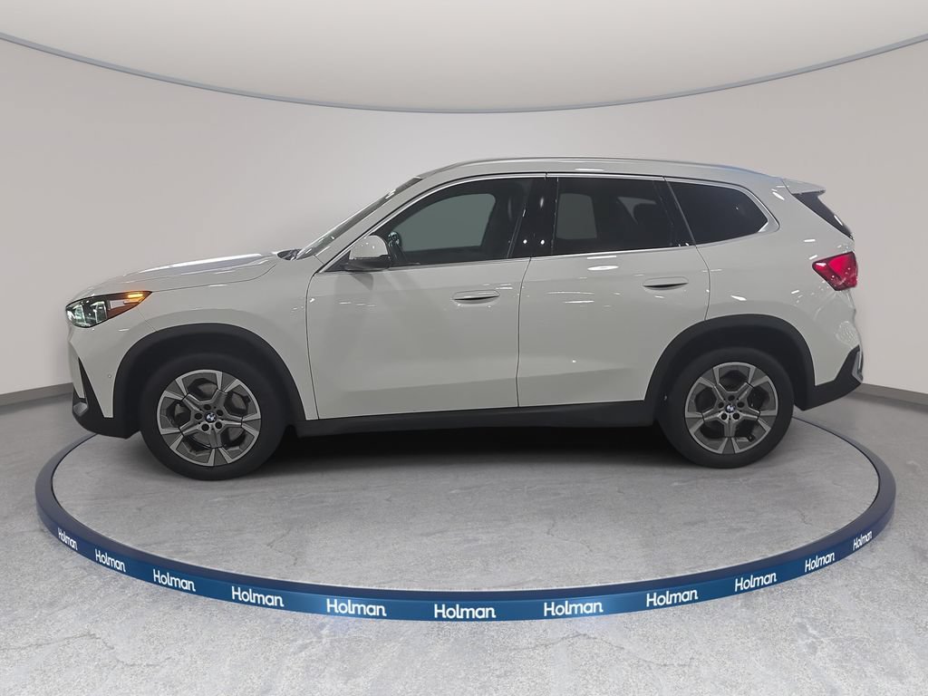 Certified 2023 BMW X1 xDrive28i AWD/4WD image 7