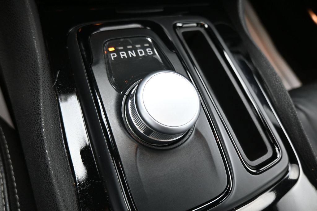Used 2017 Chrysler 300 S RWD image 24