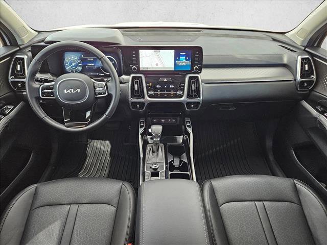 Used 2023 Kia Sorento SX image 18