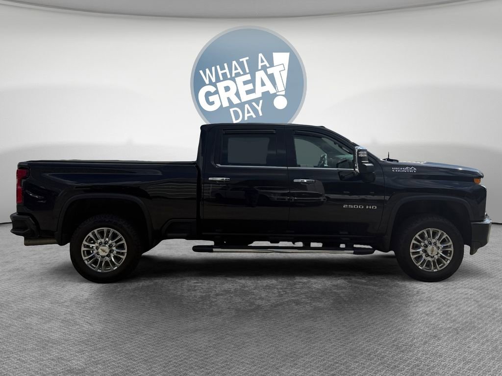 Used 2022 Chevrolet Silverado 2500 High Country w/ Z71 Off-Road Package AWD/4WD image 2