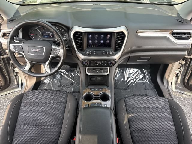 Used 2023 GMC Acadia SLE w/ Driver Convenience Package AWD/4WD image 9