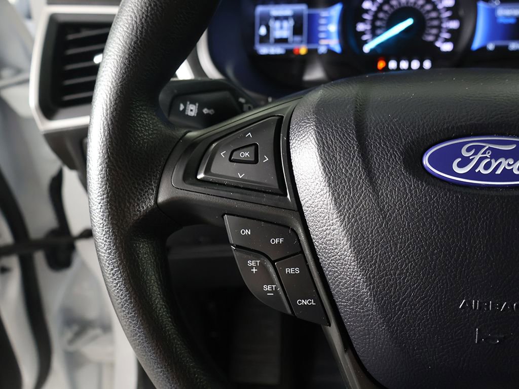 Used 2024 Ford Edge SE w/ Black Appearance Package image 35