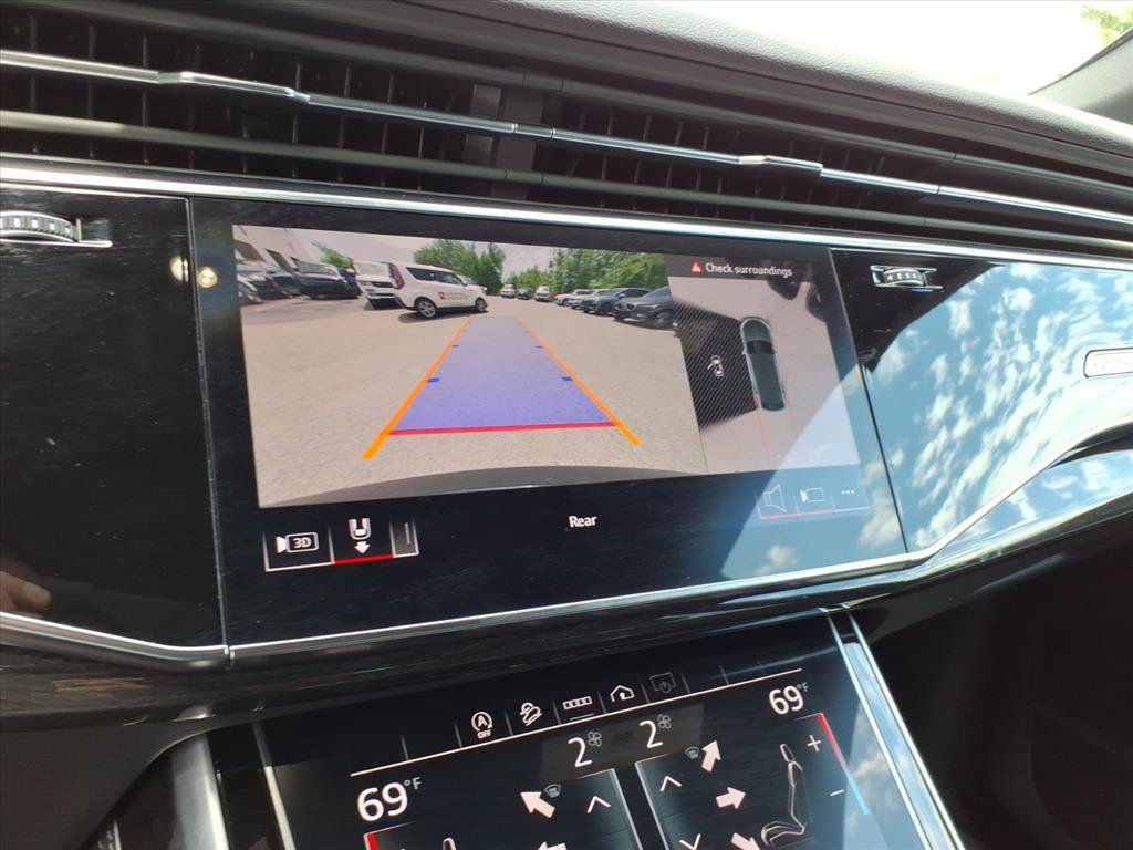 Certified 2024 Audi Q8 Premium Plus AWD/4WD image 20