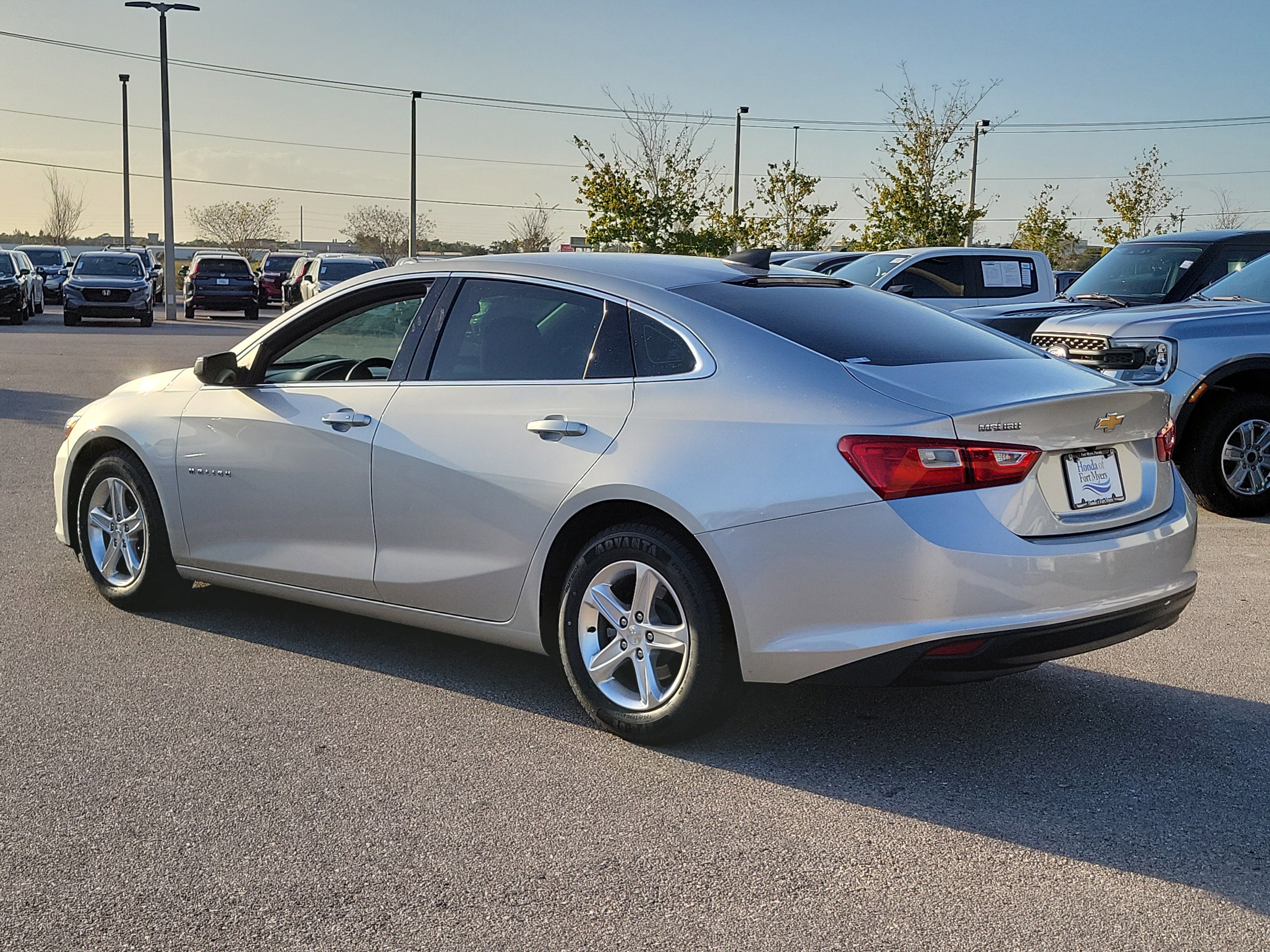 Used 2022 Chevrolet Malibu LS image 5