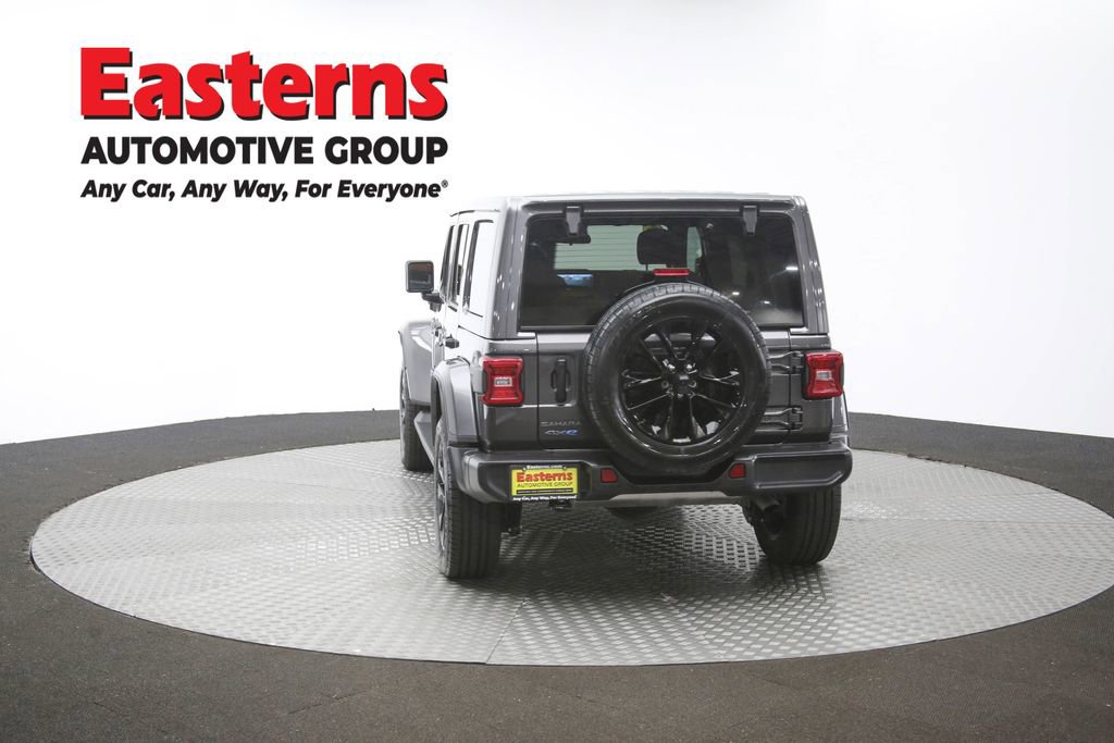 Used 2025 Jeep Wrangler Unlimited Sahara AWD/4WD image 62