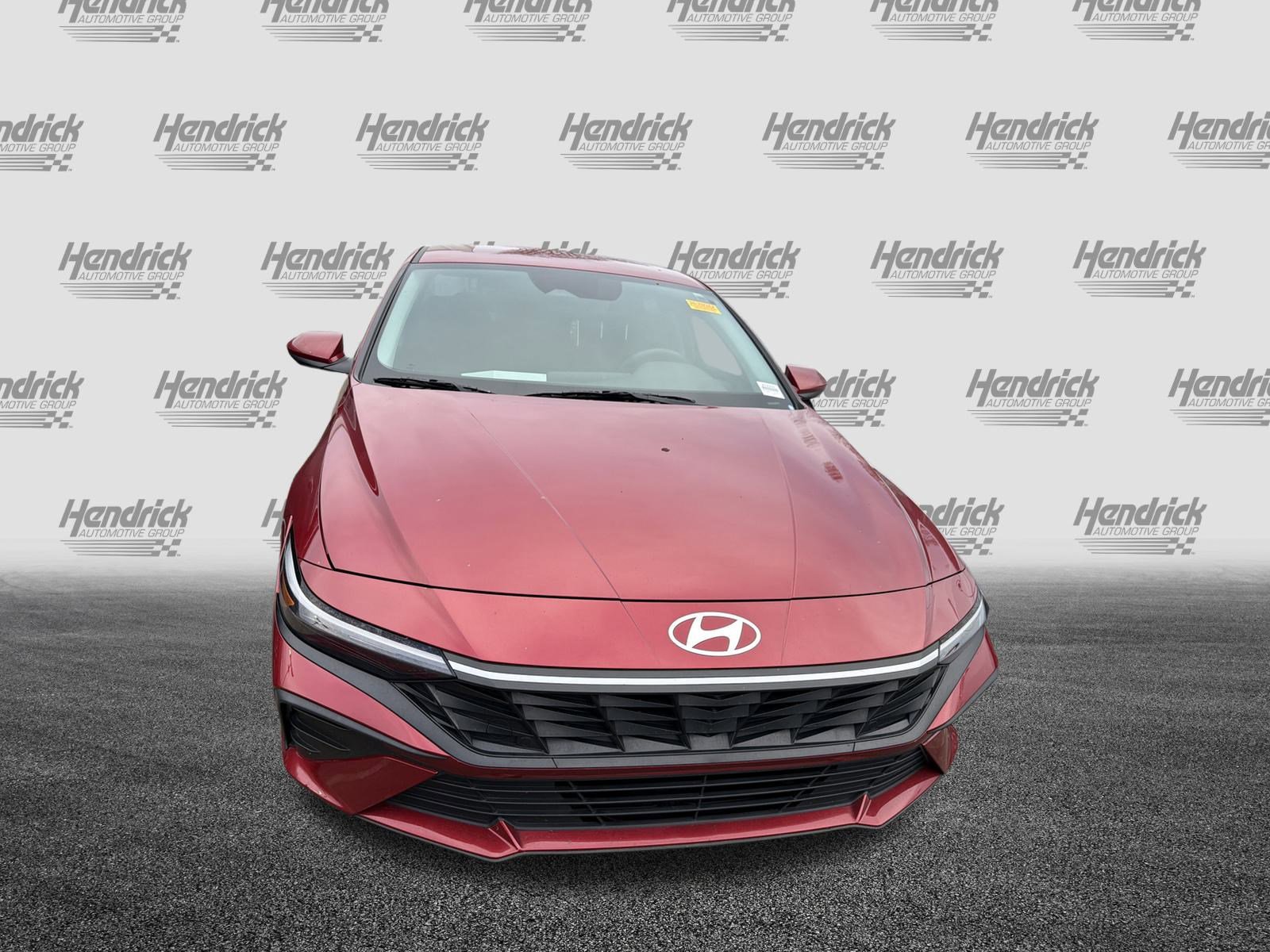 Used 2024 Hyundai Elantra SEL image 3