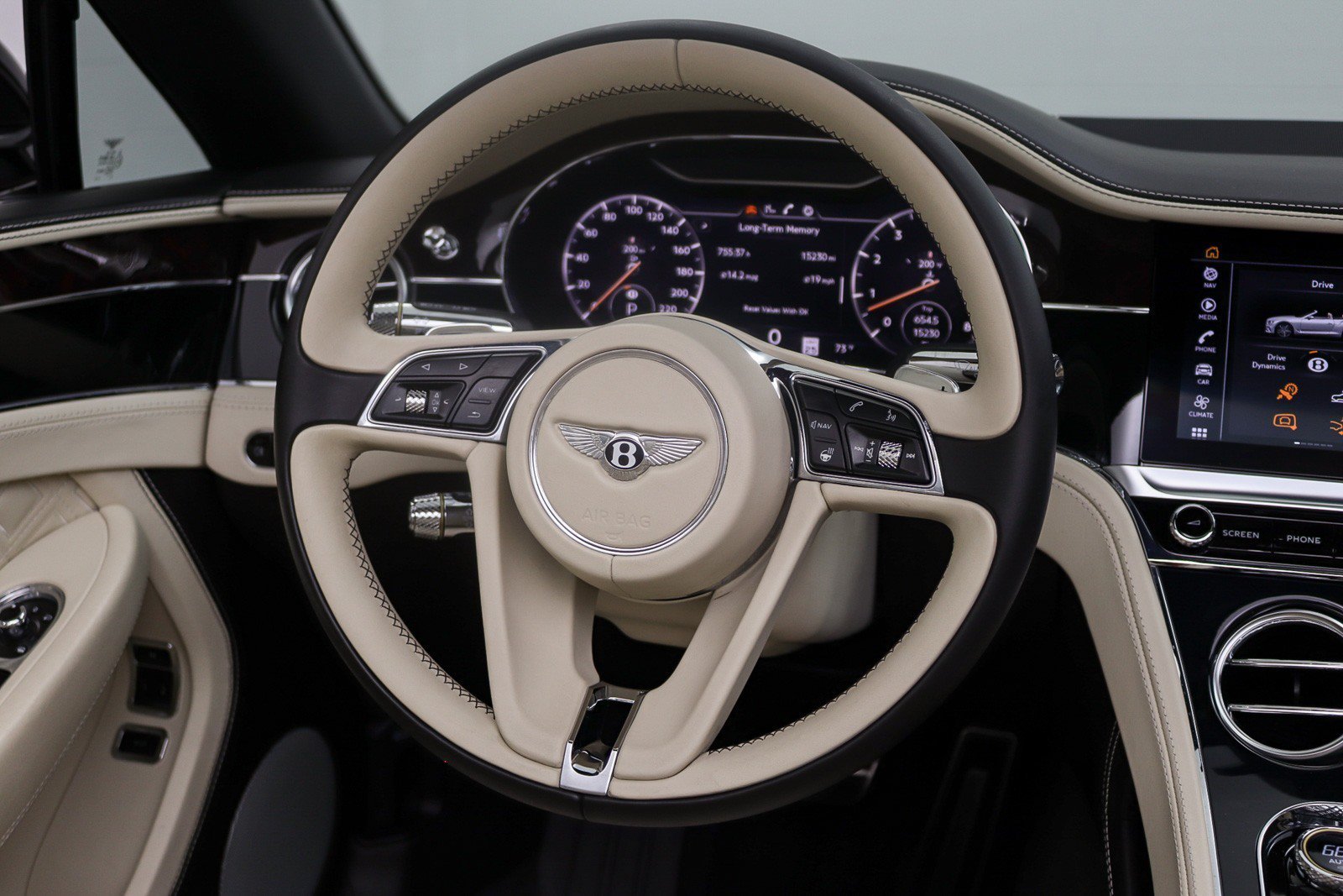 Used 2020 Bentley Continental GT V8 AWD/4WD image 21