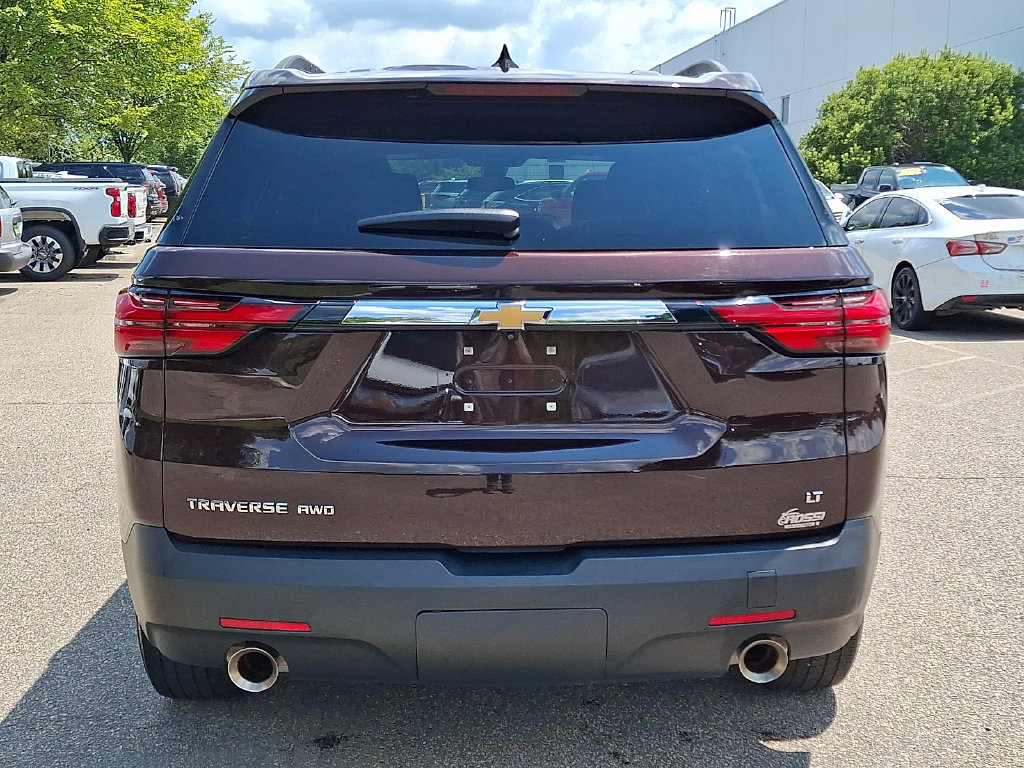 Used 2023 Chevrolet Traverse LT AWD/4WD image 8