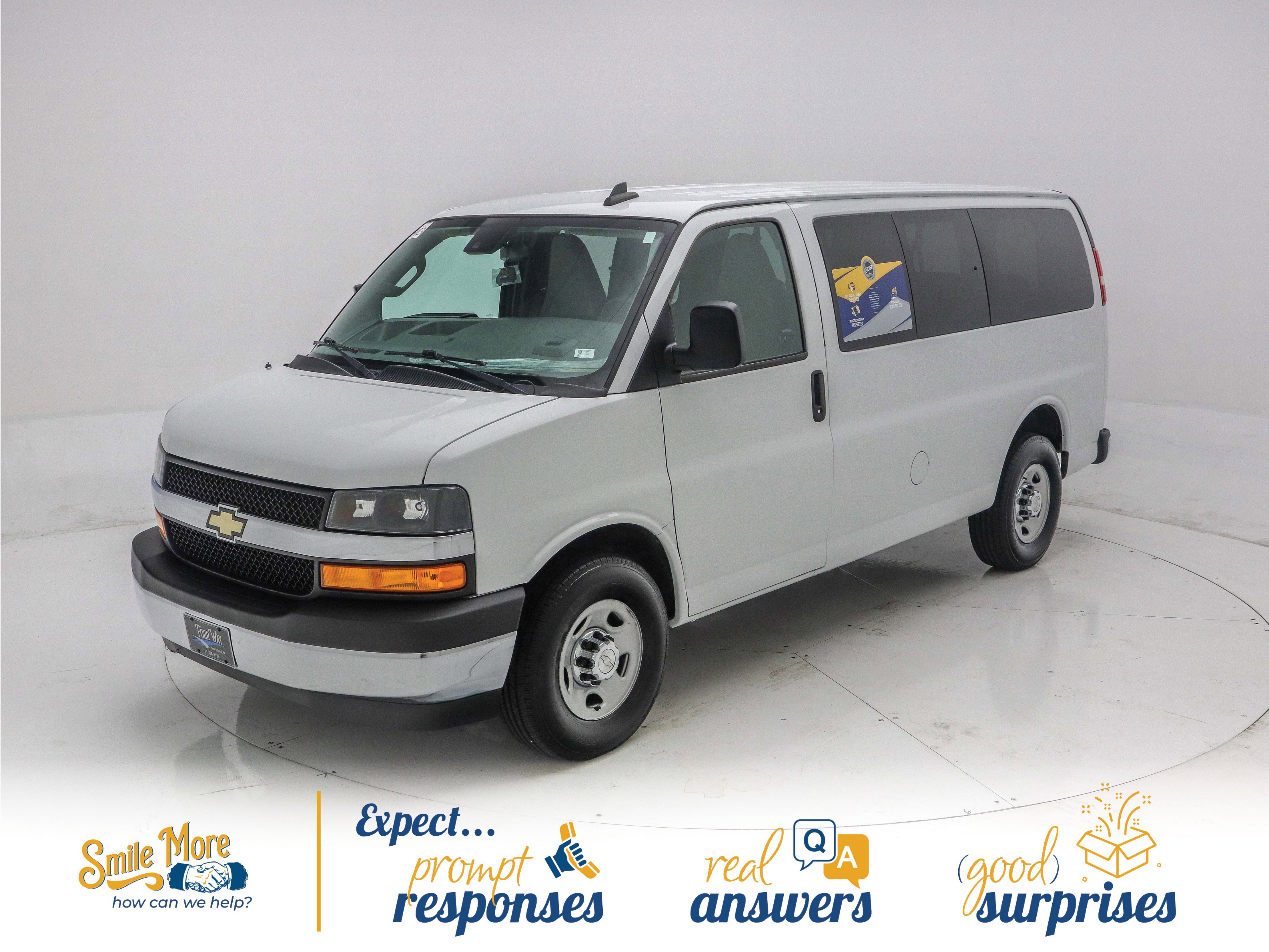 Used 2019 Chevrolet Express 2500 LT w/ LT Preferred Equipment Group image 8