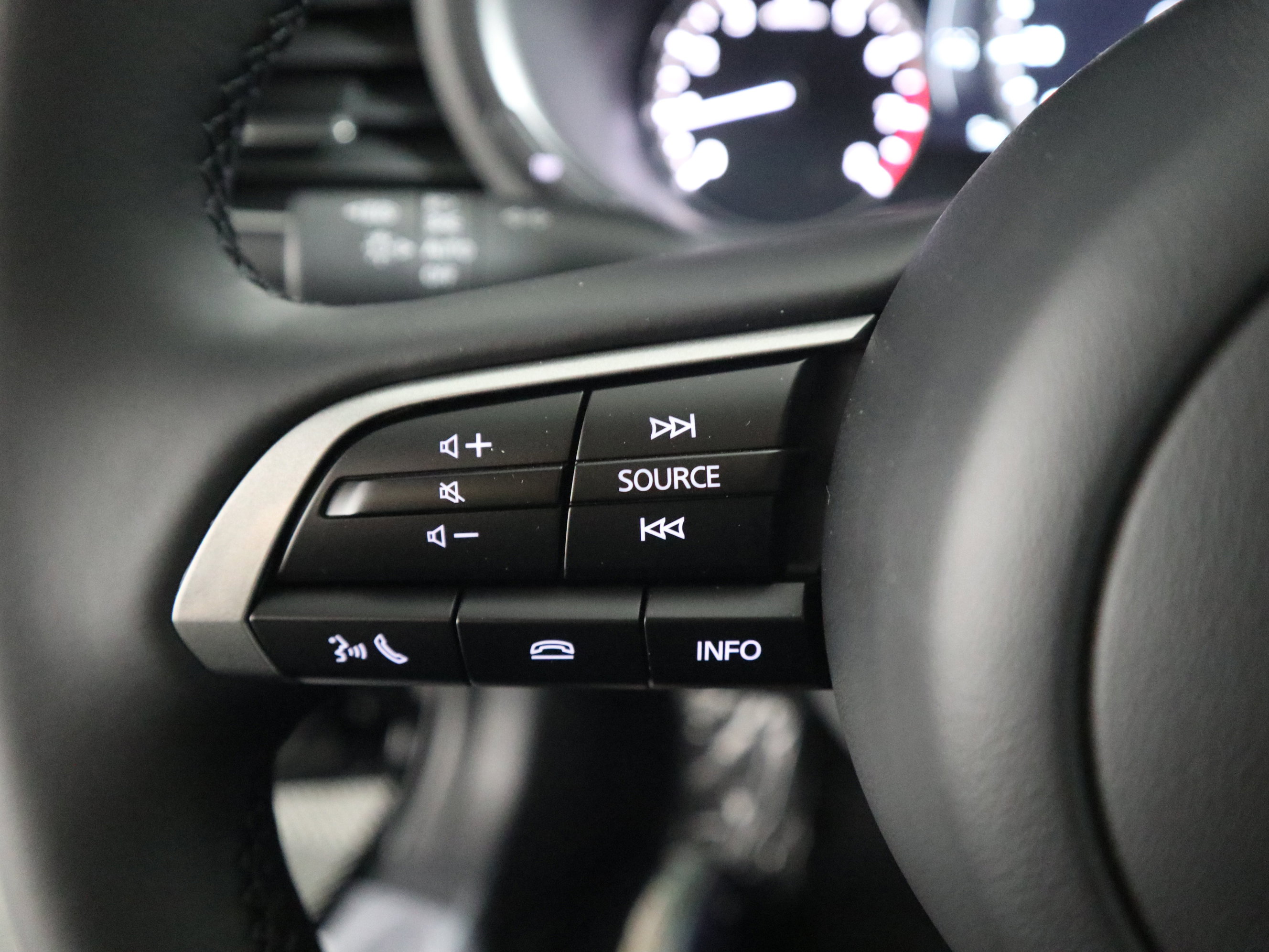 New 2026 MAZDA MAZDA3 2.5 S Sedan w/ Preferred Pkg image 25