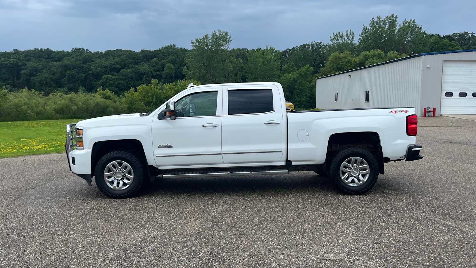 Used 2016 Chevrolet Silverado 3500 High Country w/ Duramax Plus Package AWD/4WD image 6