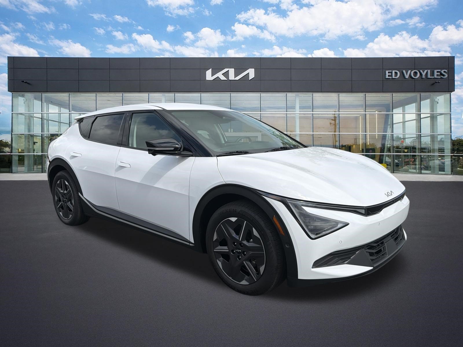 Certified 2025 Kia EV6 Light w/ Light LR Technology Package