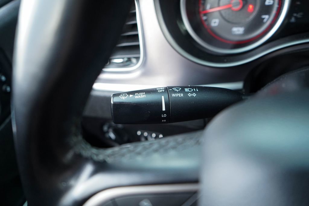 Used 2021 Dodge Charger SXT w/ Leather Interior Group image 28